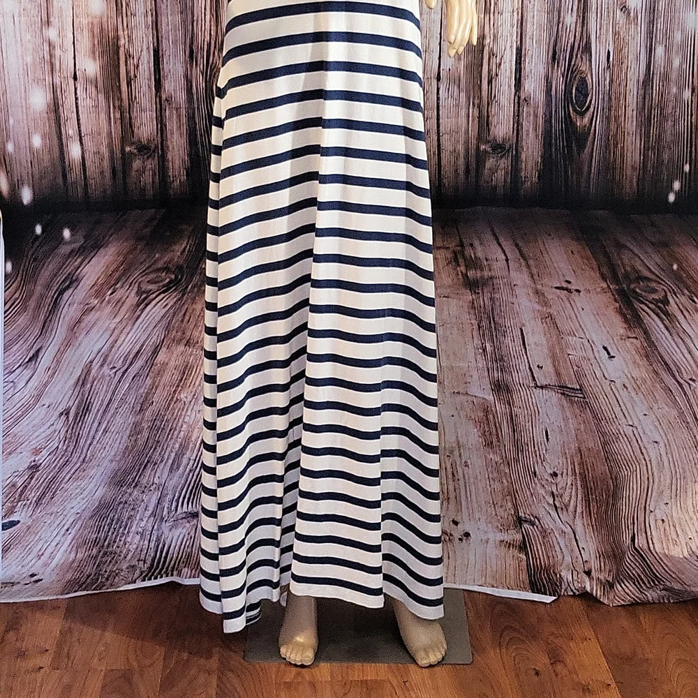 Garnet Hill Women's Sleeveless Navy & Cream Striped Maxi Dress Size M - Picture 2 of 12